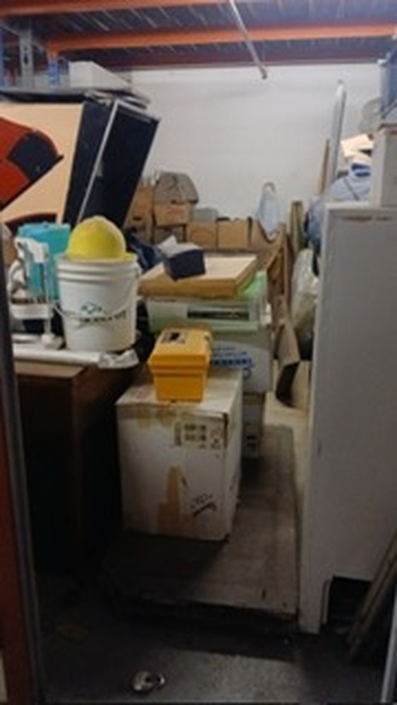 3107 -StorageMart  Downtown  auction IB-5363 100