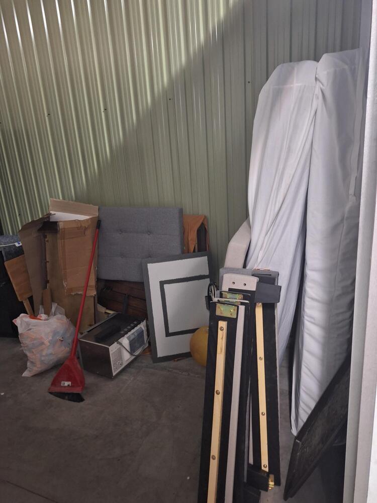 L038 - Depotium Mini-Entrepot - 2 Rue Radisson  -   auction IB-3555 50