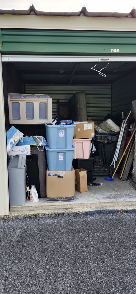 DEStorage.com - Milford   auction IB-3789