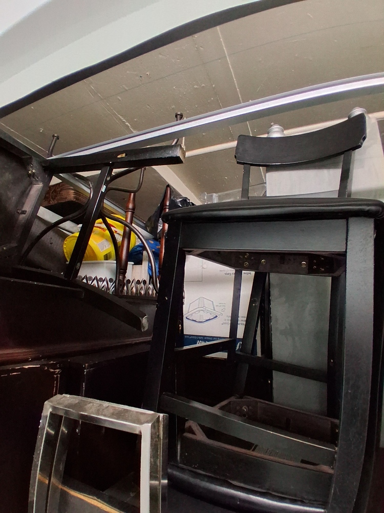 L033  - Depotium Mini-Entrepot - 8469 8iÃ¨me Avenue -   auction IB-6133 30