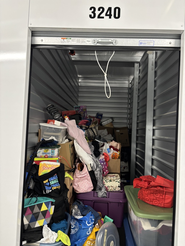 DEStorage.com New Garden  auction IB-8892