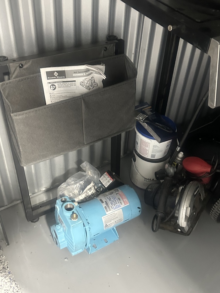 Q SELF STORAGE  auction IB-5730