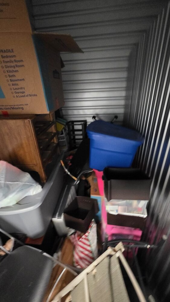 1-800-Self-Storage.com of  Melvindale, Michigan  auction IB-8325