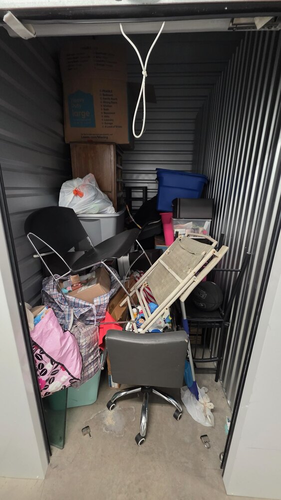 1-800-Self-Storage.com of  Melvindale, Michigan  auction IB-8325 20