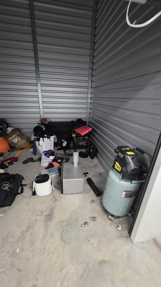 1-800-Self-Storage.com of  Melvindale, Michigan  auction IB-2969