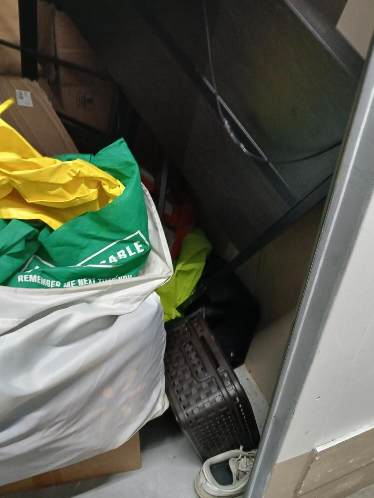 L073 - Safe Self Storage -17 Ardglen,  Brampton -   auction IB-1376 20