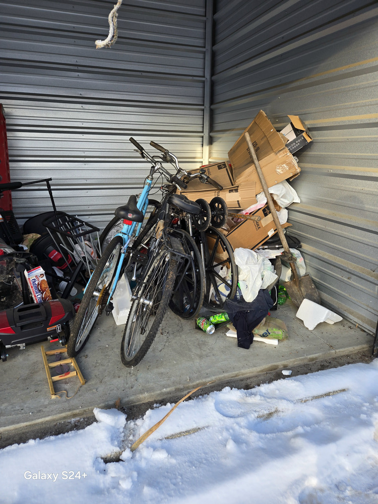 1-800-Self-Storage.com of Grand Blanc  auction IB-9087 50