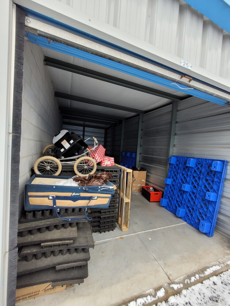 SmartStop Self Storage - Burlington Mainway  auction IB-1327 10