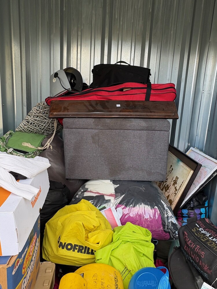 L178 - Access Storage - 75 Richmond St., Chatham -   auction IB-7541