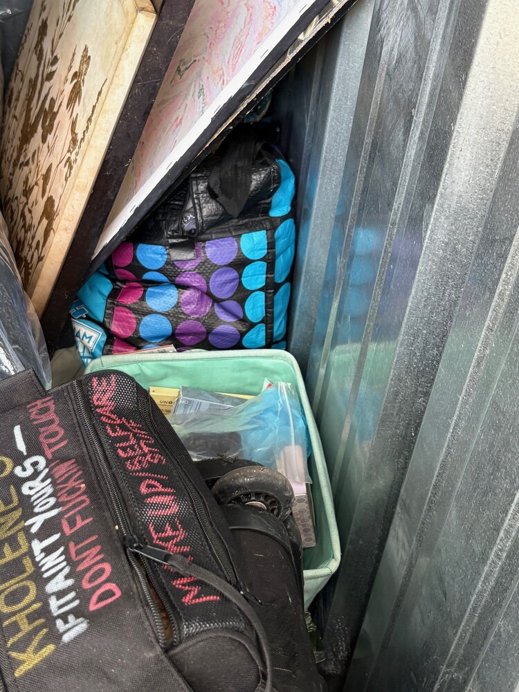 L178 - Access Storage - 75 Richmond St., Chatham -   auction IB-7541 30