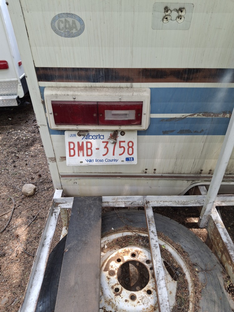 L137 - Sentinel Storage - 21010-100 Ave, West Edmonton -   auction IB-1105