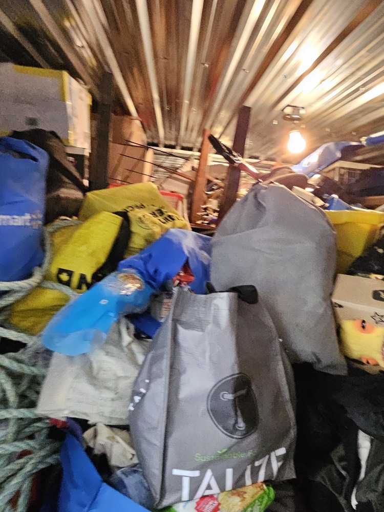 3035 - StorageMart Belleville  auction IB-5053 40