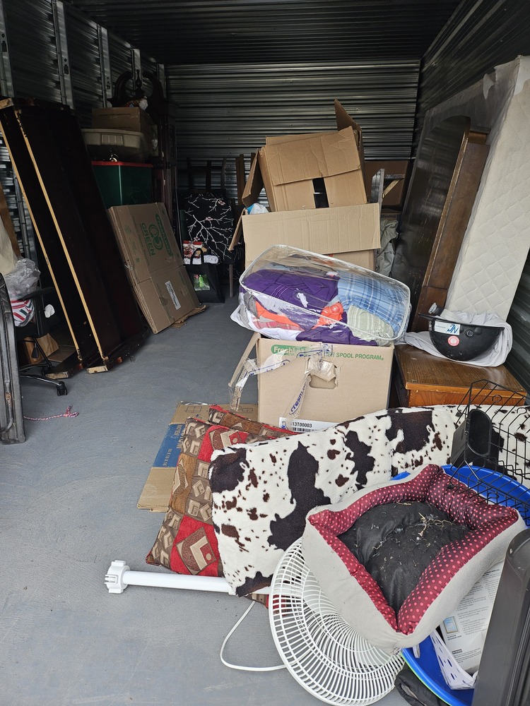 3035 - StorageMart Belleville  auction IB-9201 30