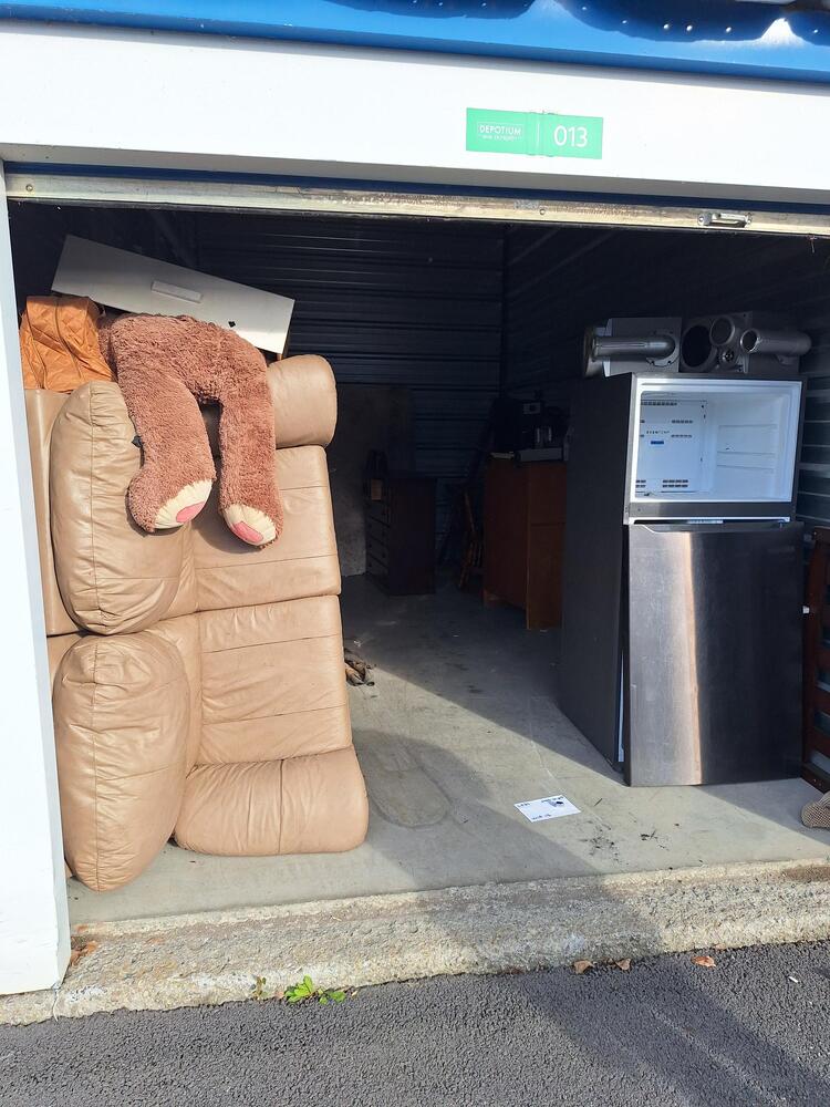 L021 - Depotium Mini-Entrepot - 3550 Boul La Cite Des Jeunes -   auction IB-9366 40