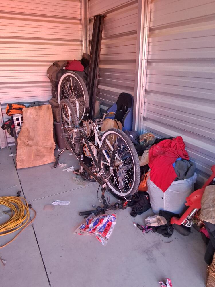 L268 -  Access Storage - 4637b Bartlett  auction IB-4947