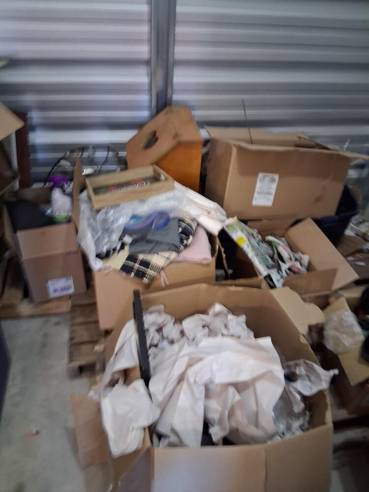 L268 -  Access Storage - 4637b Bartlett  auction IB-4958 30