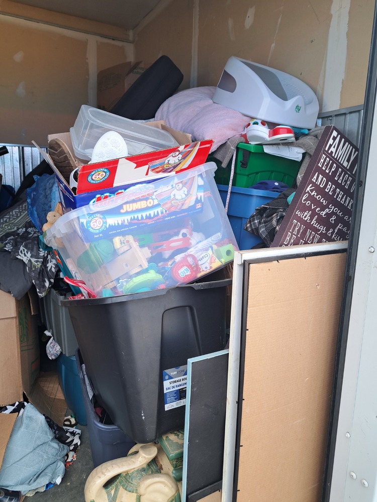 L117 - Access Storage - 121 Gyles Pl, Saskatoon North - Gyles -   auction IB-5419 50