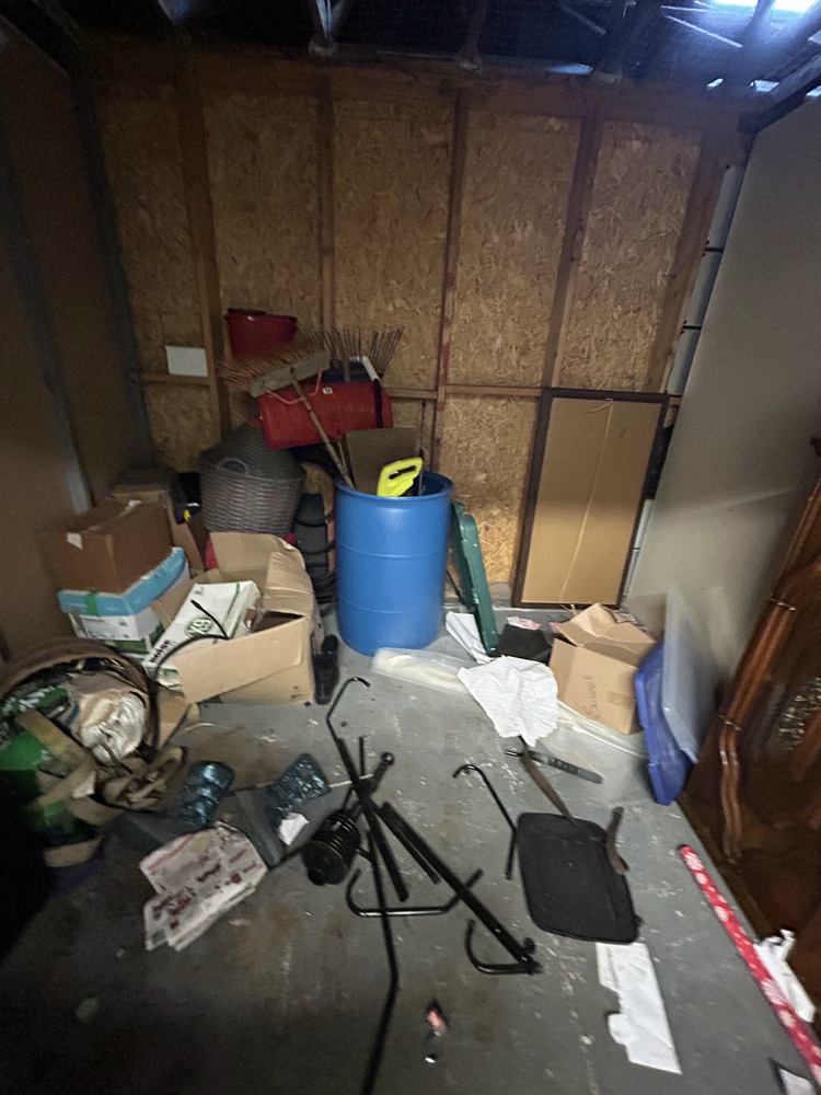 Public Storage P0019 -Nashua Dr  auction IB-4716 90