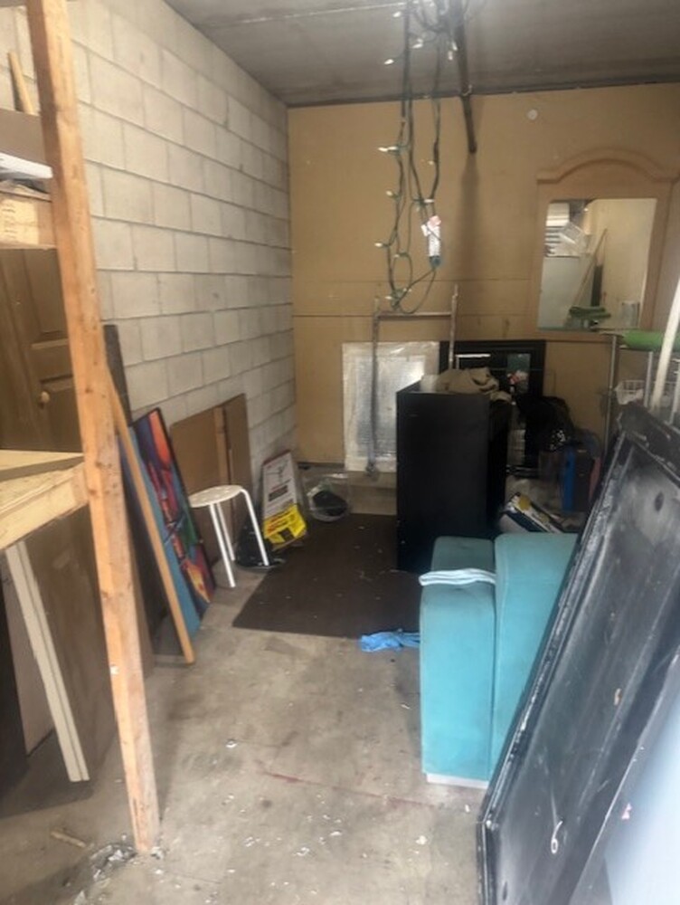 3014 - StorageMart Trethewey Dr Toronto  auction IB-9258 30