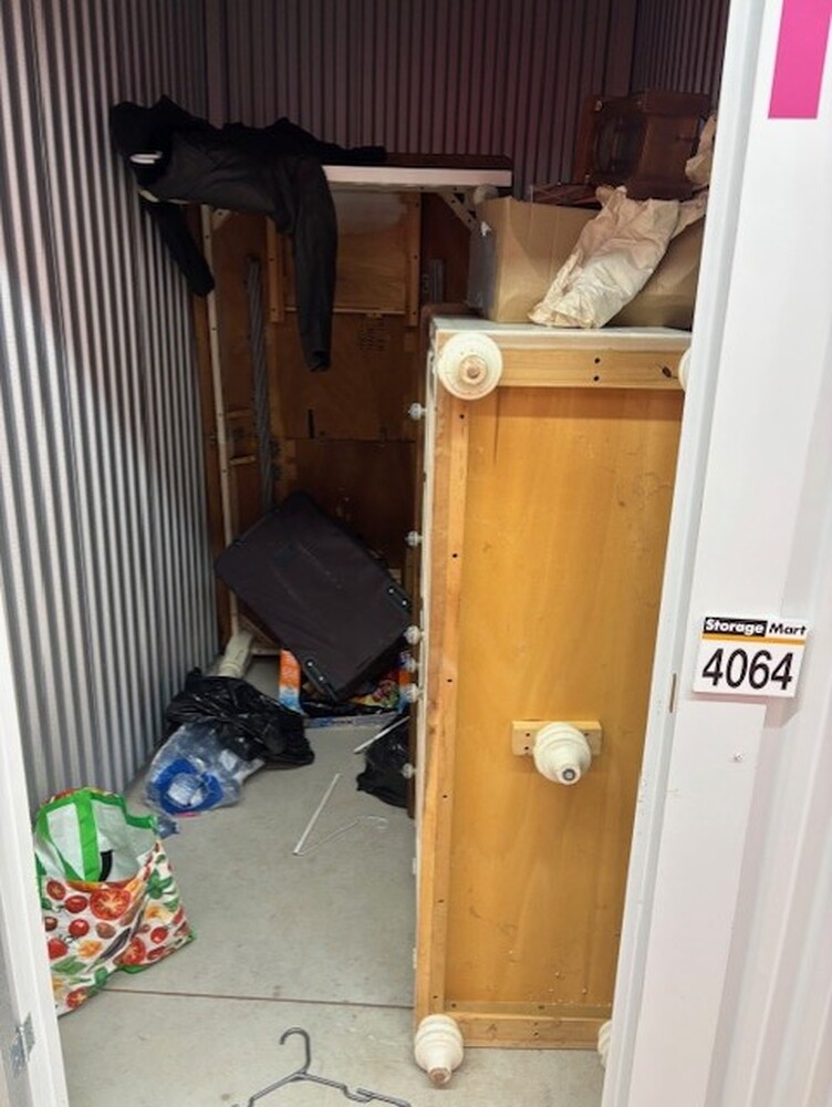 3026 - StorageMart Burlington  auction IB-4281 10