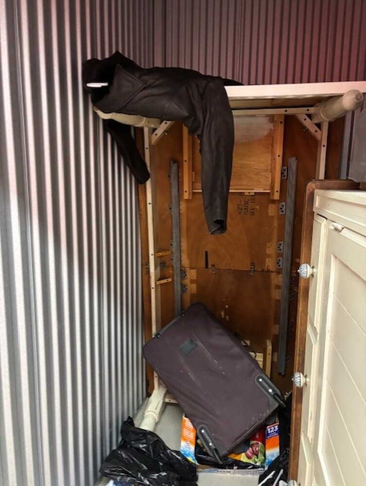 3026 - StorageMart Burlington  auction IB-4281 20