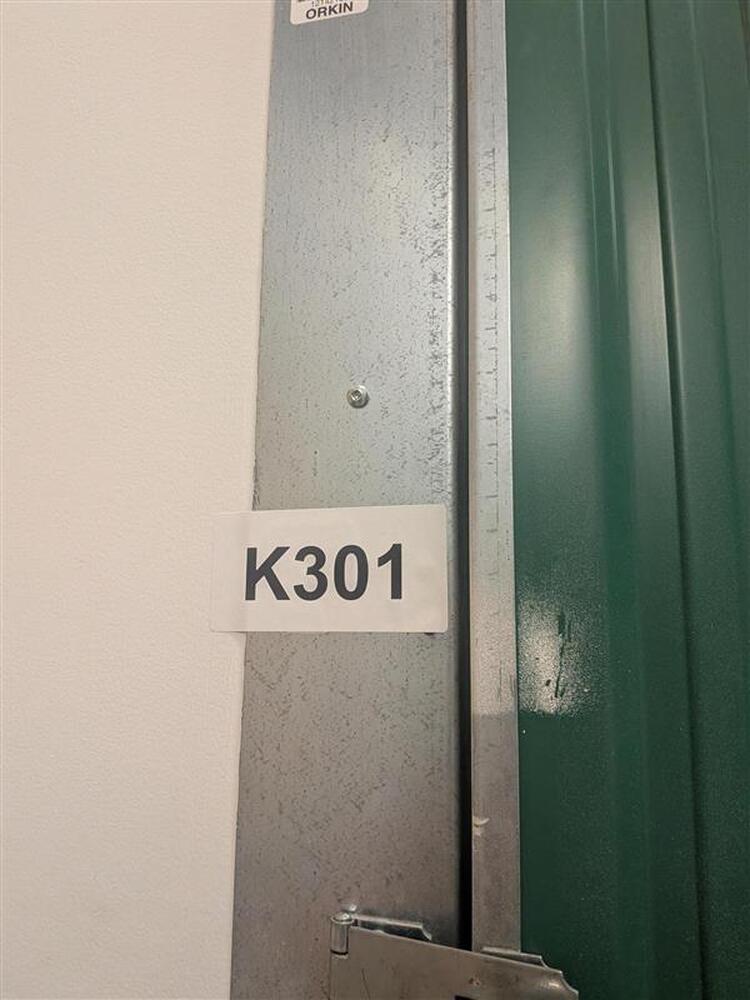 Montreal Mini-Storage - Beaumont  auction IB-3337