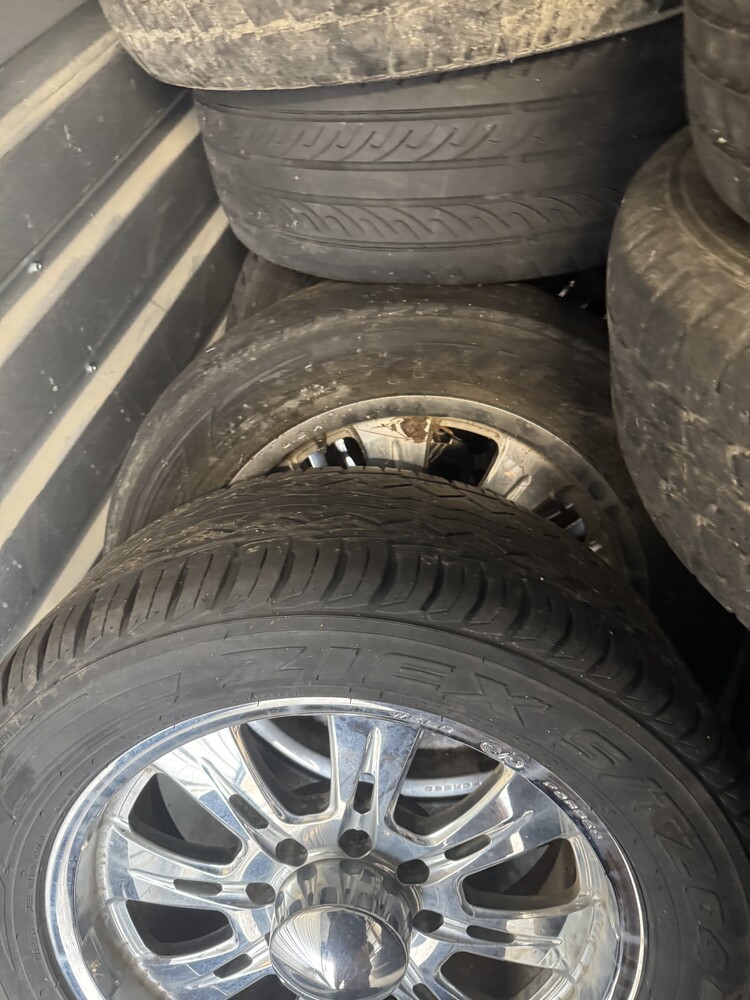 Advantage Self Storage- Tiverton  auction IB-9590 10