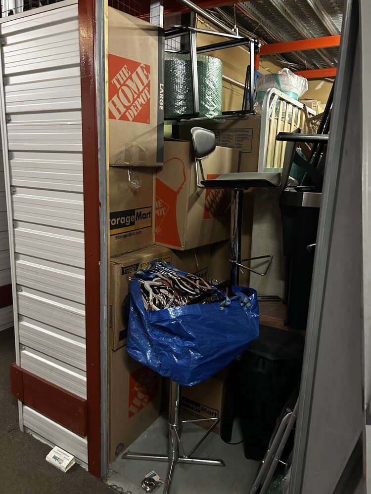 3107 -StorageMart  Downtown  auction IB-8717 30