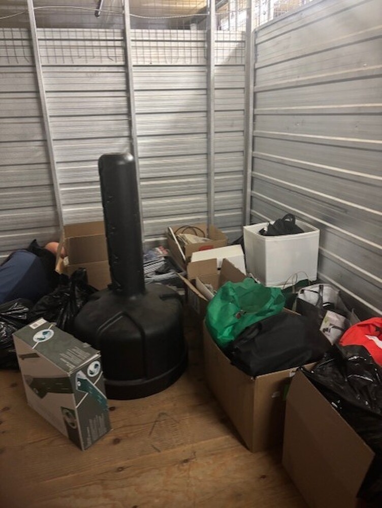 3107 -StorageMart  Downtown  auction IB-9082 10