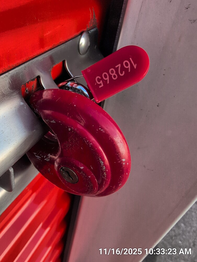 Storage of Barton St  auction IB-7731