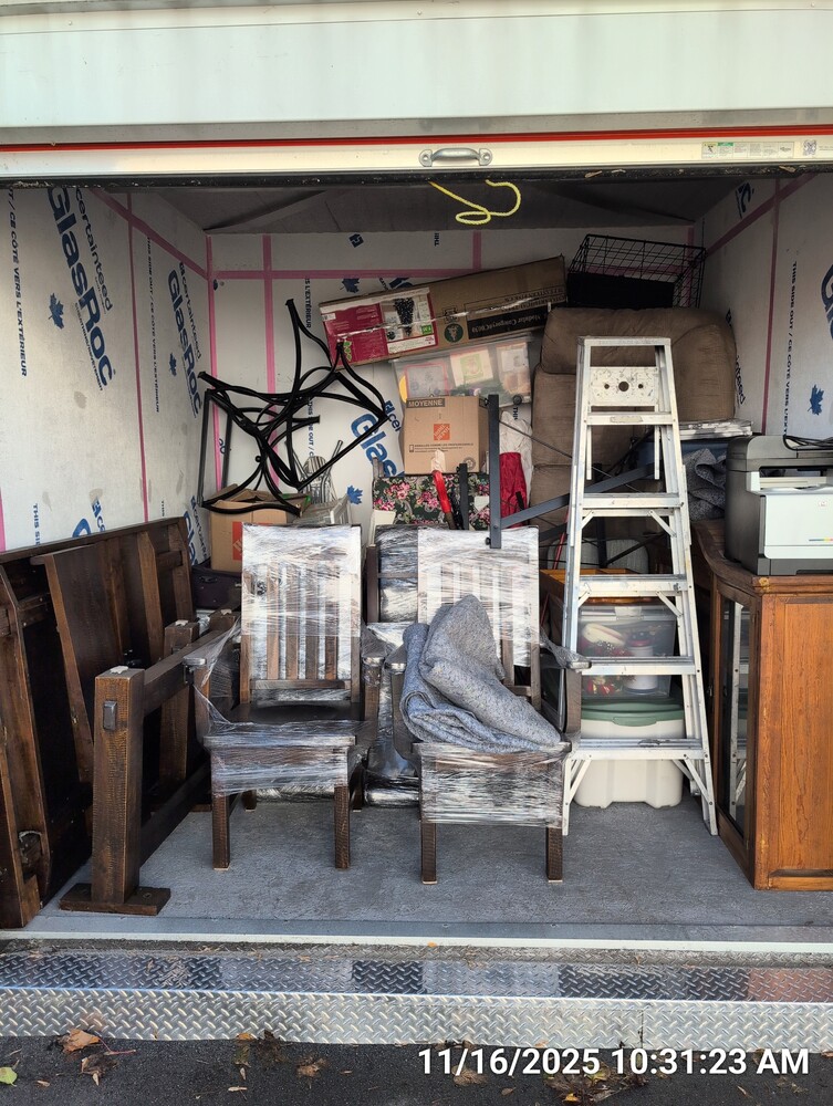 Storage of Barton St  auction IB-7731 10