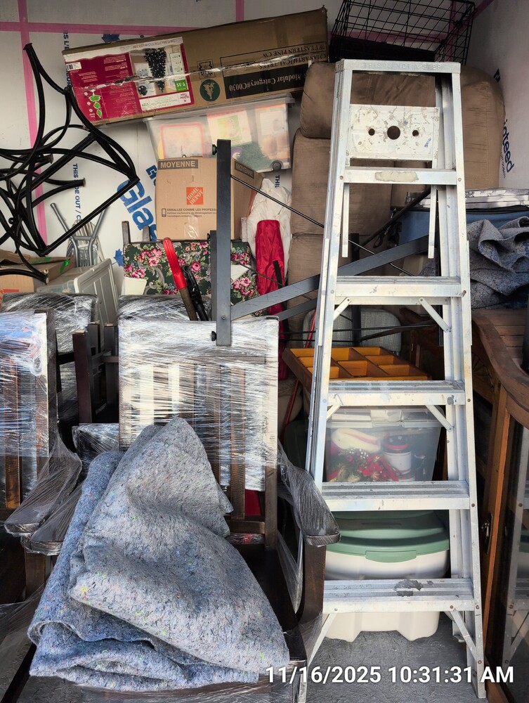 Storage of Barton St  auction IB-7731 40