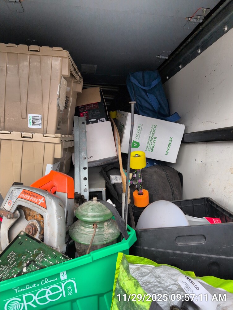 Storage of Barton St  auction IB-3784 10