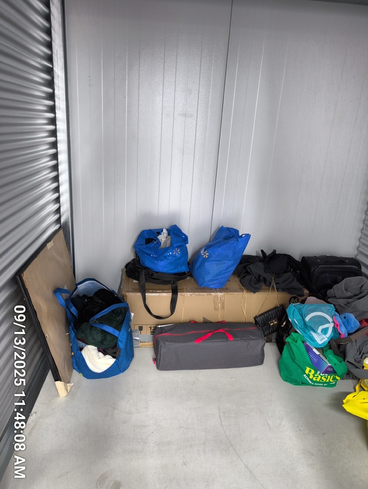 Storage of Stoney Creek  auction IB-6240