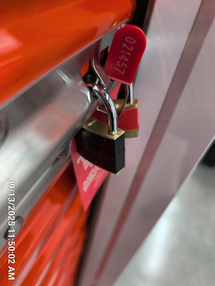 Storage of Stoney Creek  auction IB-6240 10