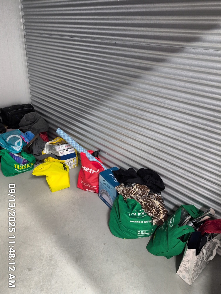 Storage of Stoney Creek  auction IB-6240 20