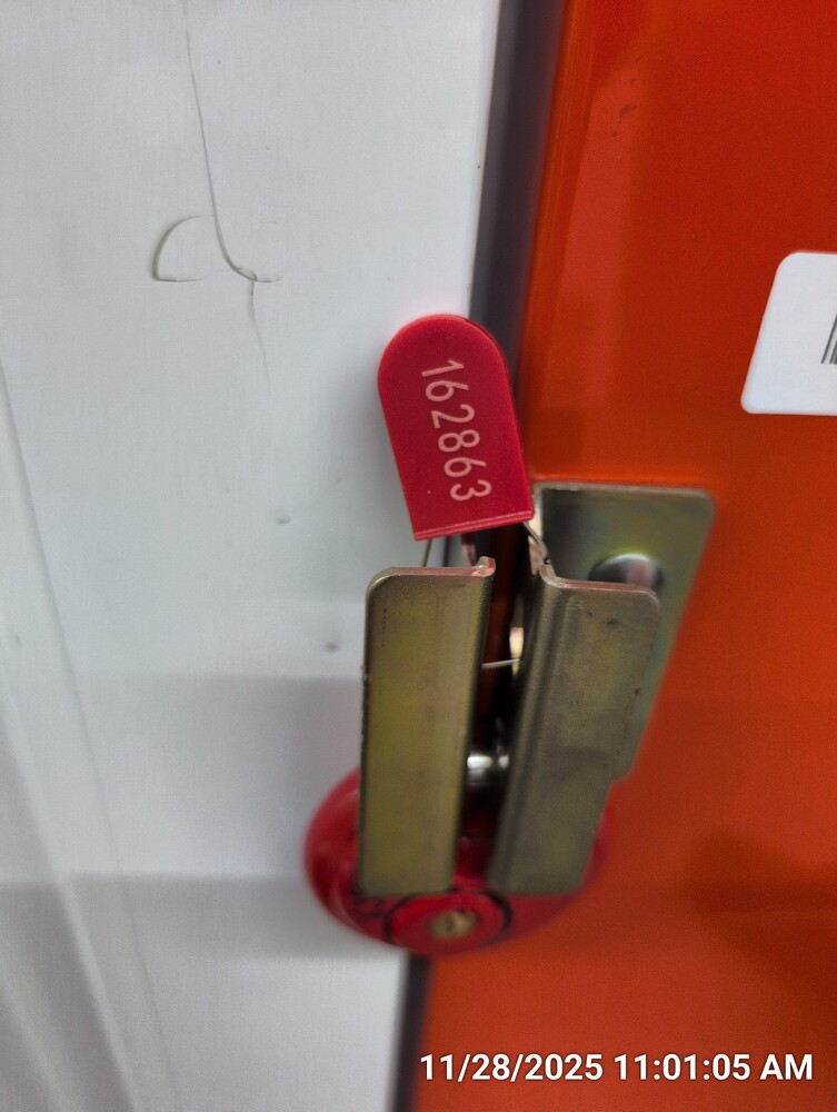 Storage of Niagara Falls   auction IB-9772 30