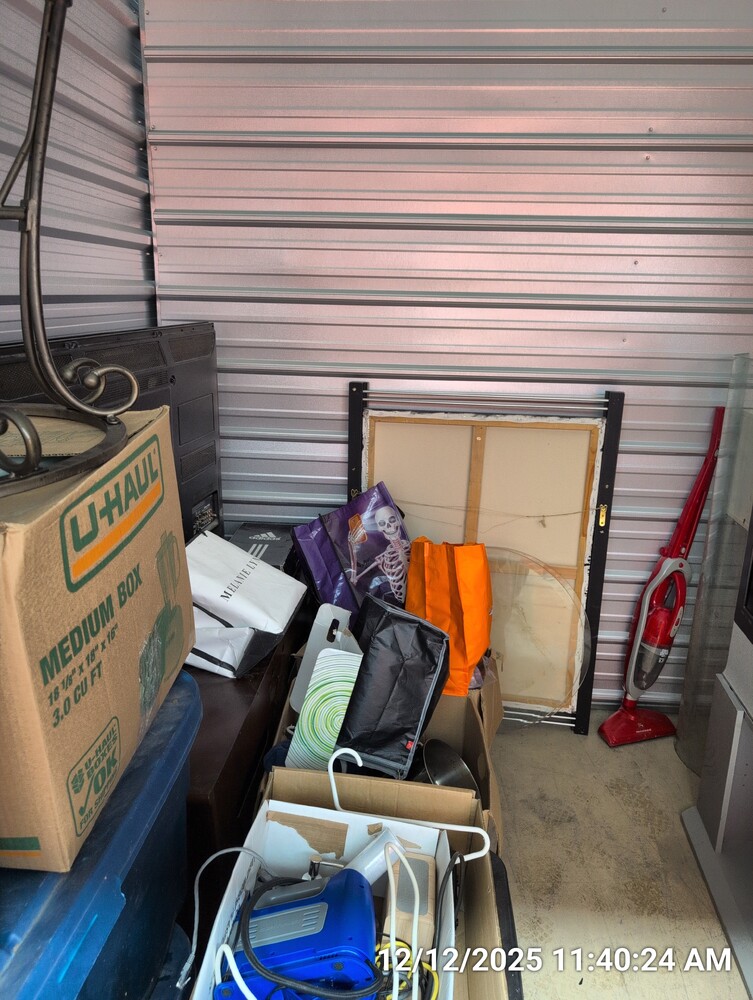 Storage of Niagara Falls   auction IB-9326