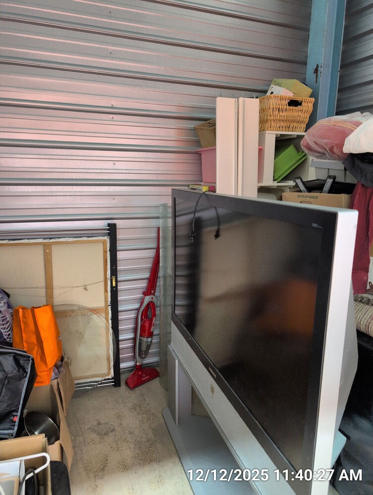 Storage of Niagara Falls   auction IB-9326 30