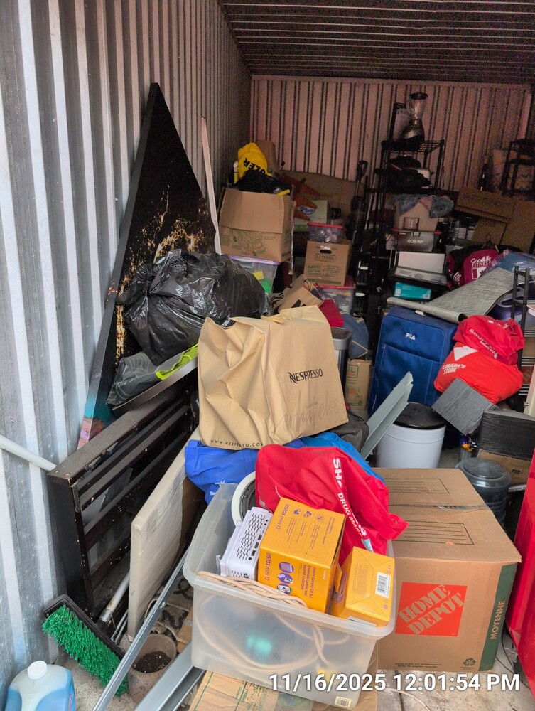 Storage of Hamilton  auction IB-9318 30