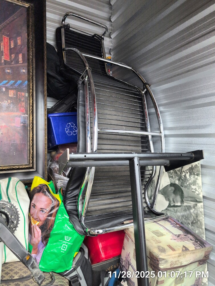 Storage of St Catharines  auction IB-8247 30