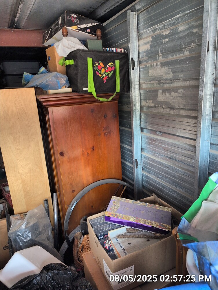 Storage of St Catharines  auction IB-7114 70