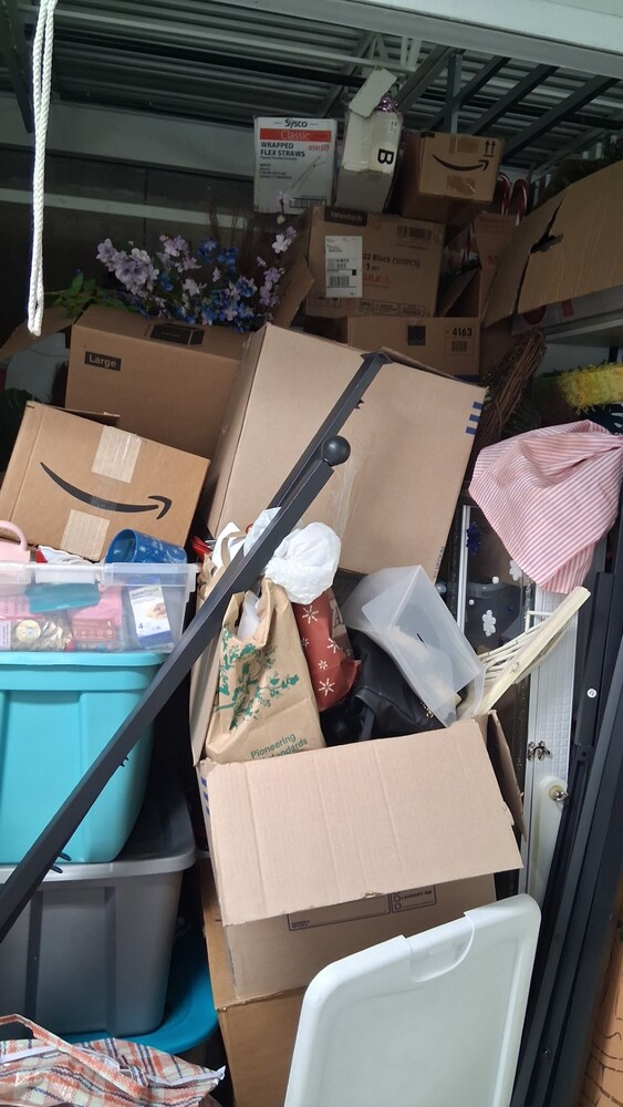 1-800-Self-Storage.com on Greenfield Rd, Oak Park  auction IB-8470 10