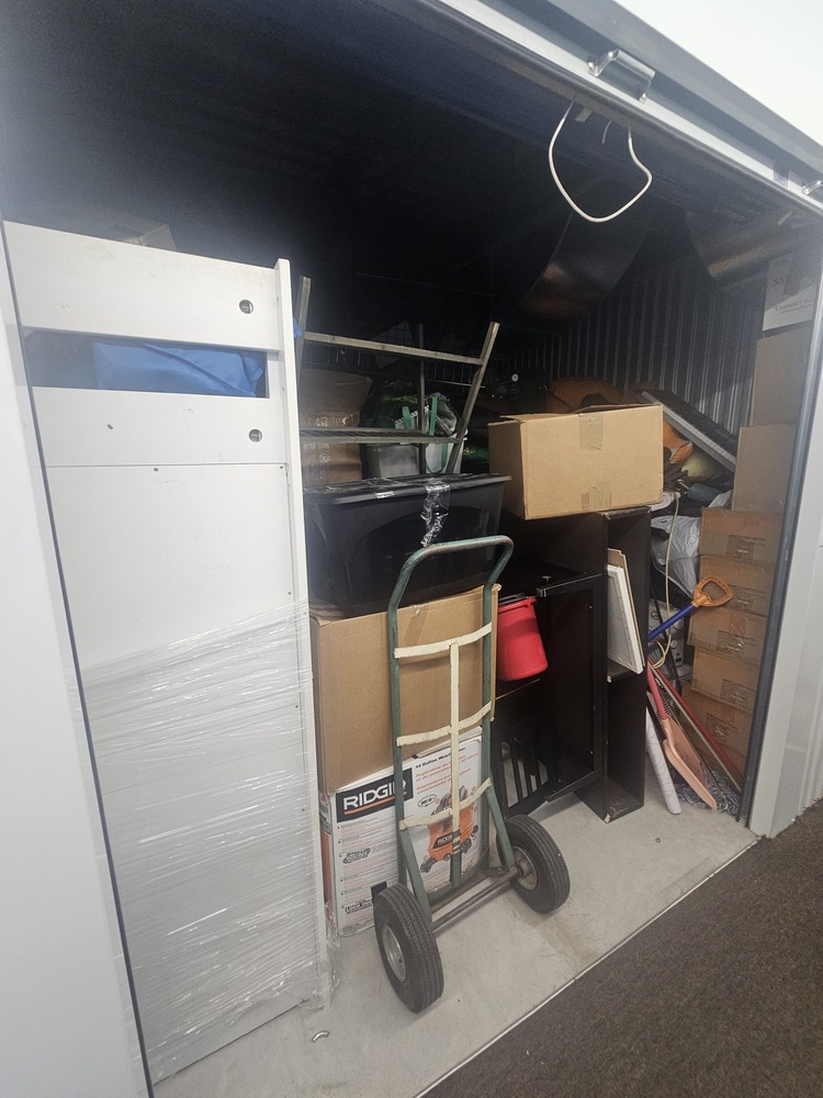 3015 - StorageMart Wicksteed Ave Toronto  auction IB-5503 40