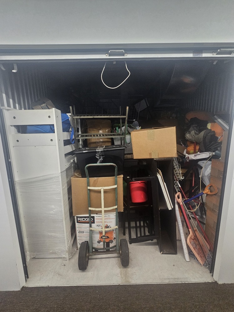 3015 - StorageMart Wicksteed Ave Toronto  auction IB-5503 50