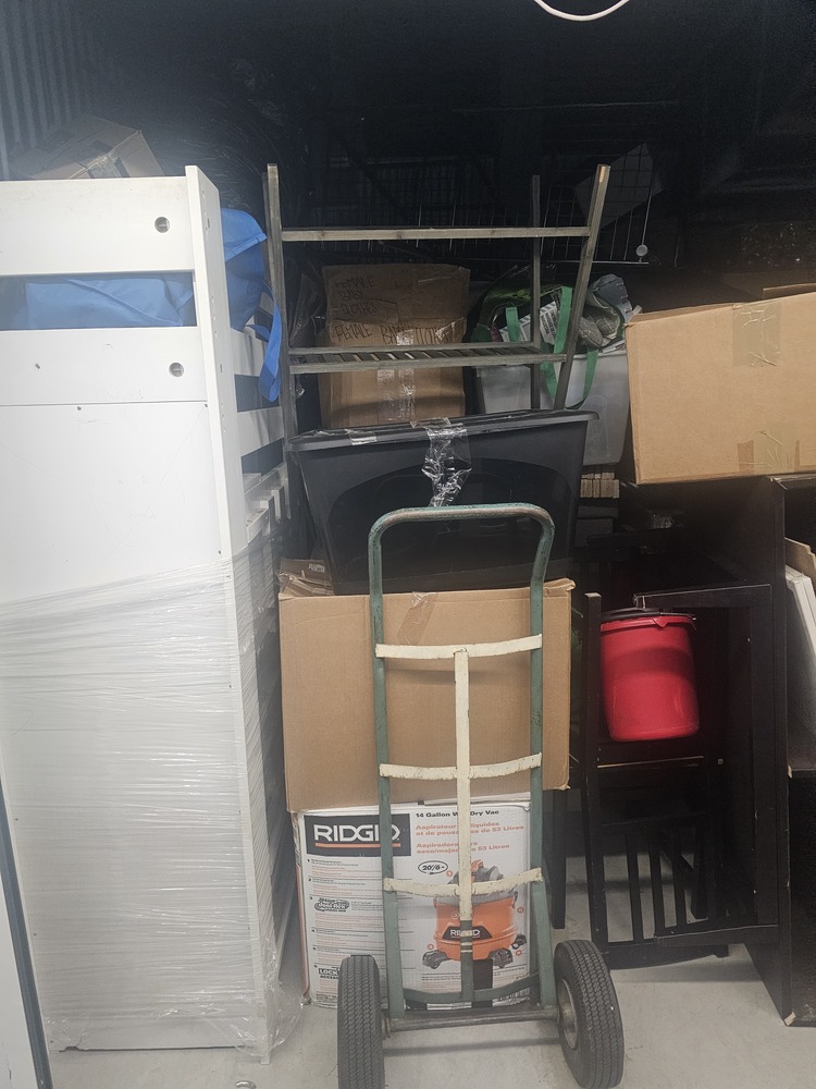 3015 - StorageMart Wicksteed Ave Toronto  auction IB-5503 60