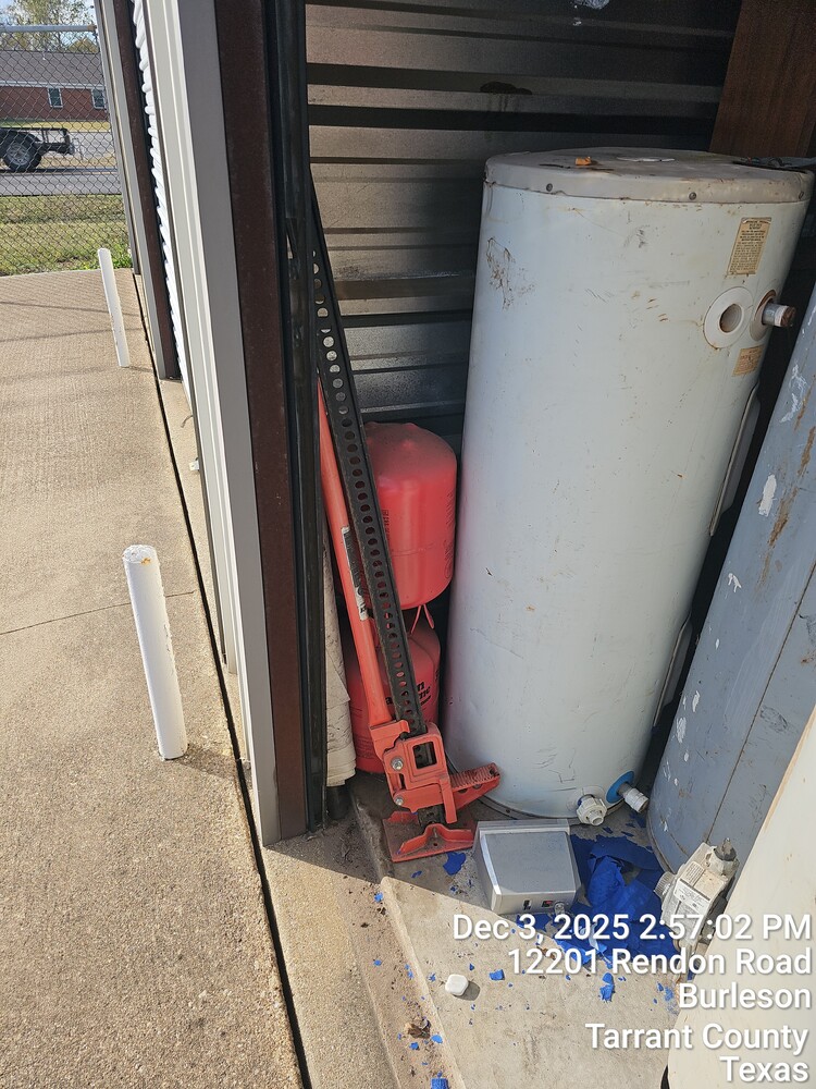 Rendon Self Storage  auction IB-8219 70