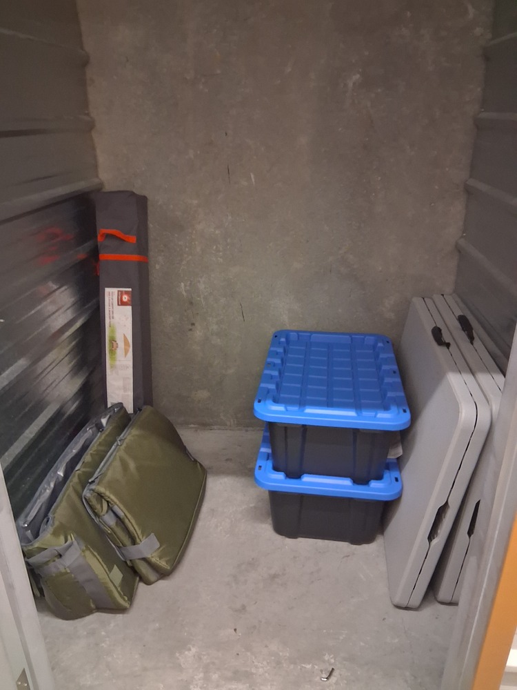 L086 - Sentinel Storage - 13498 73rd Ave -   auction IB-7979