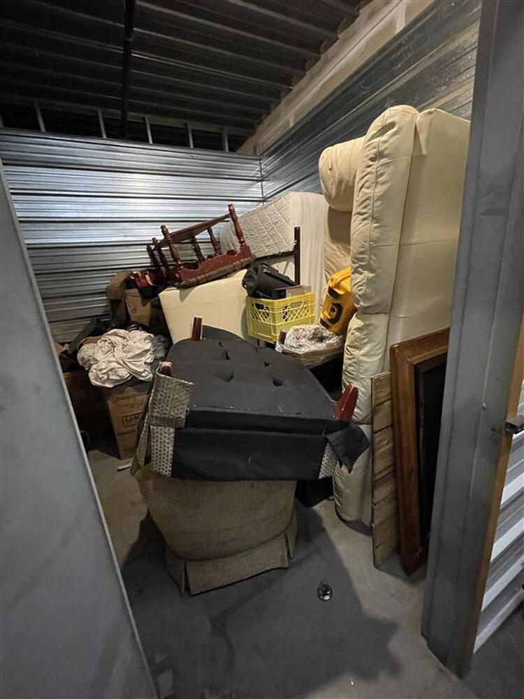 L086 - Sentinel Storage - 13498 73rd Ave -   auction IB-1300