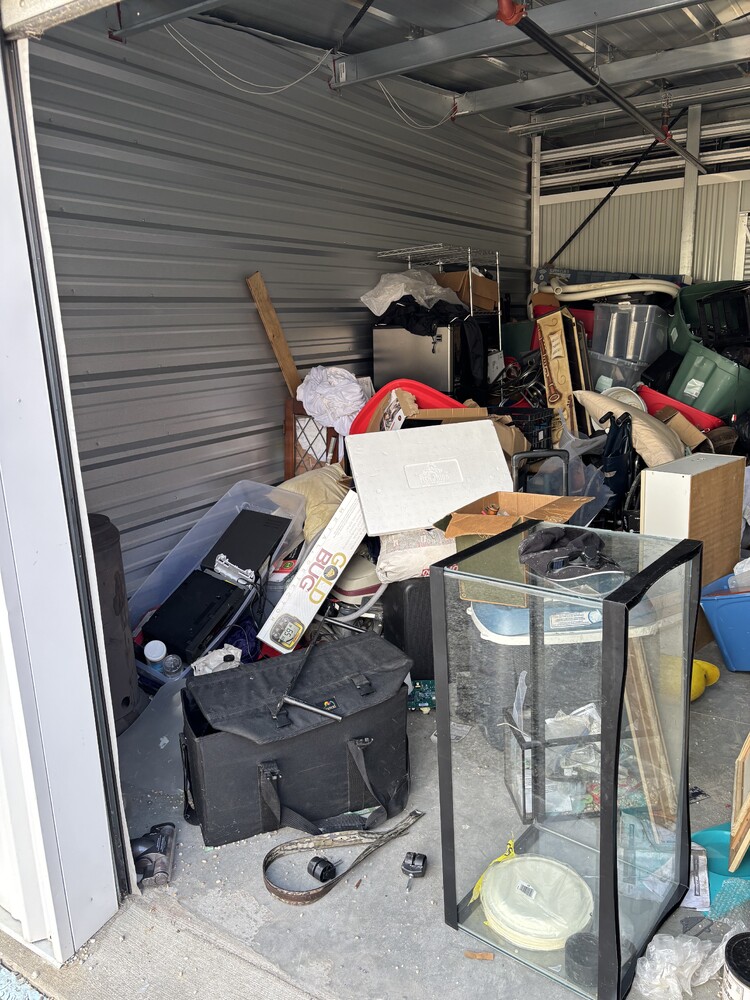 2750 - StorageMart Morrow Rd. Barrie  auction IB-2703 60